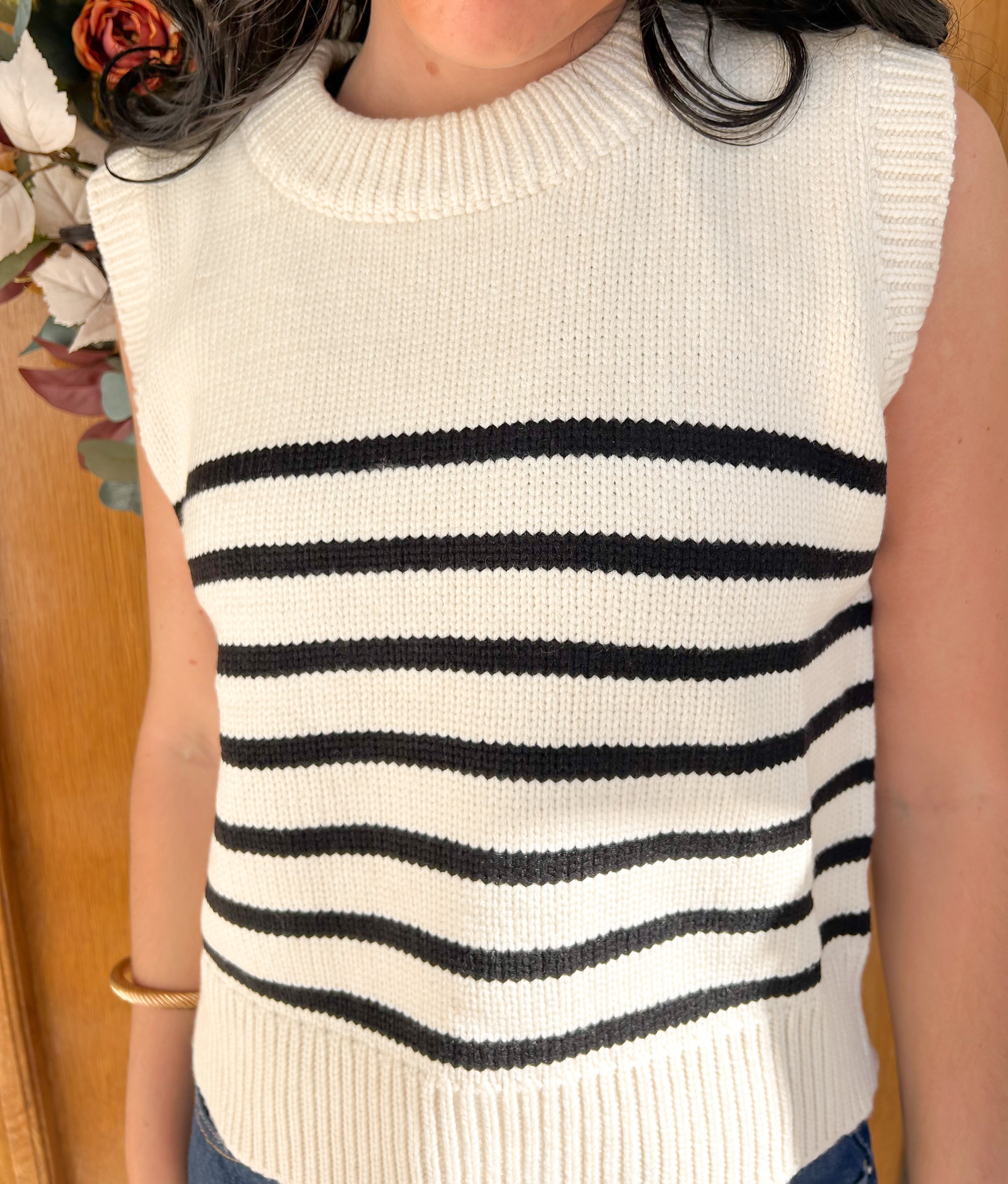 Anna Sleevless Top